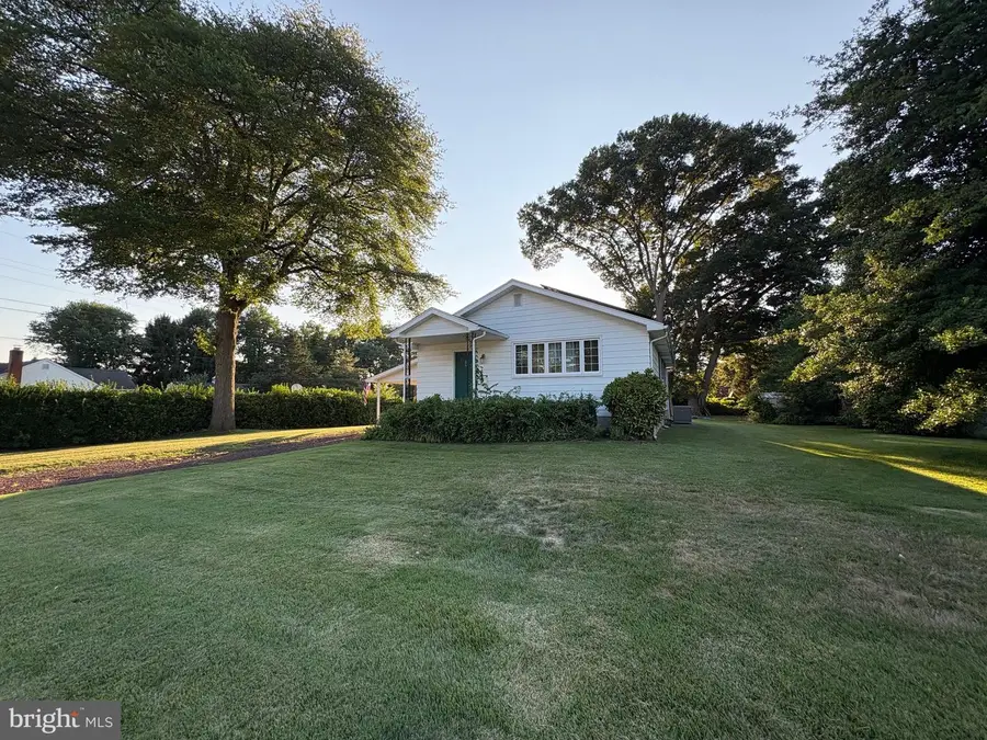 135 Queen Ave, Pennsville, NJ 08070 - #2