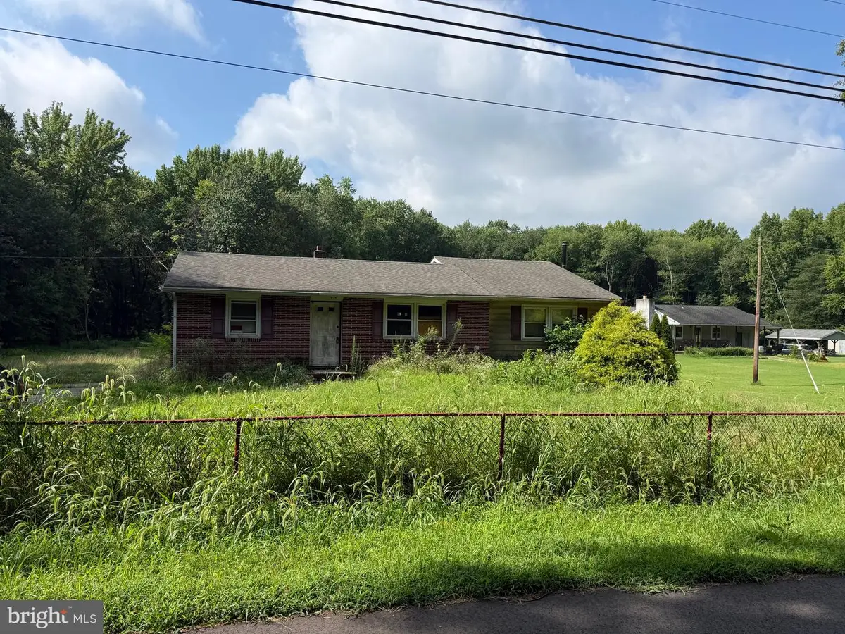 60 Mann Yorketown Rd, Woodstown, NJ 08098 - #1