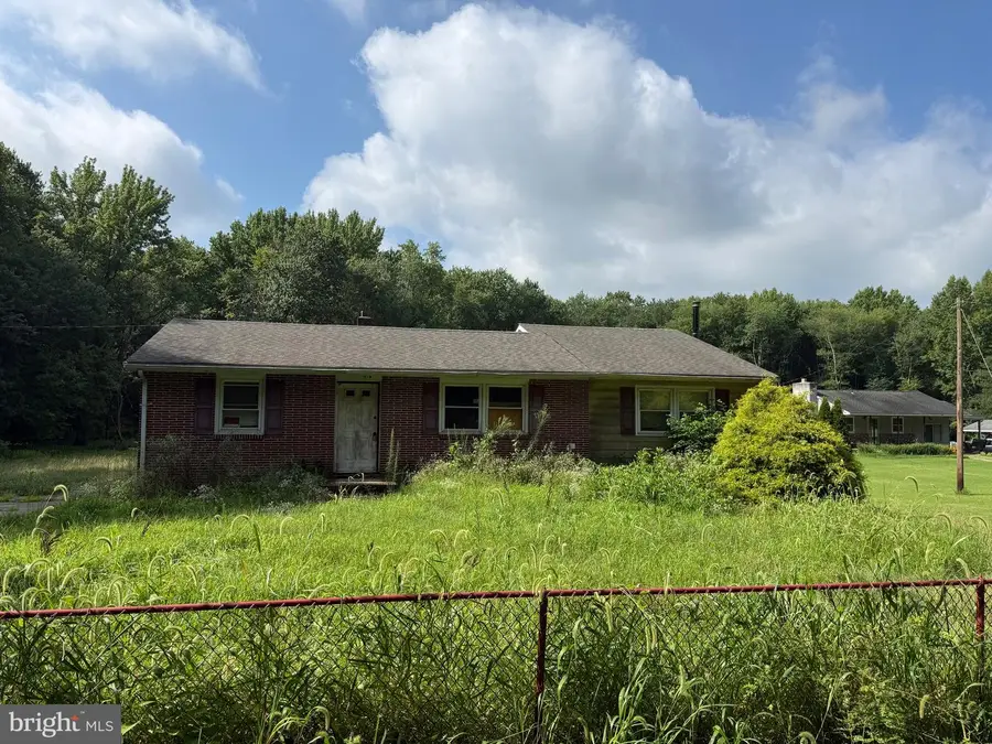 60 Mann Yorketown Rd, Woodstown, NJ 08098 - #2