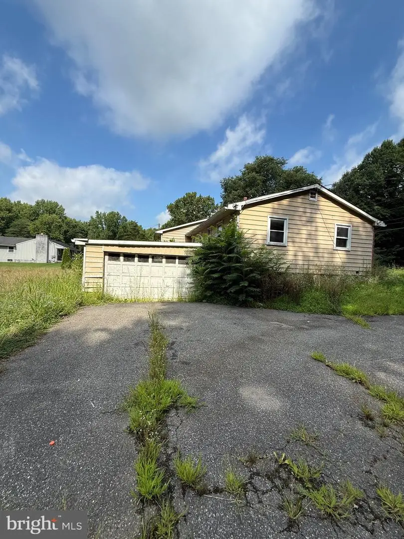 60 Mann Yorketown Rd, Woodstown, NJ 08098 - #3