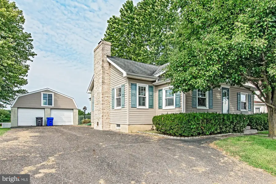 921 Main St Canton, Salem, NJ 08079 - #3