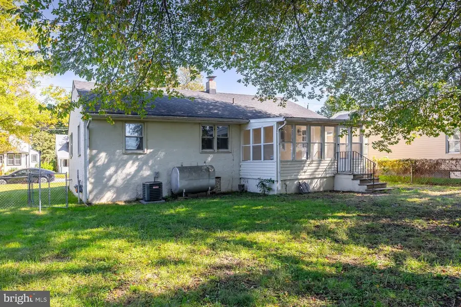 29 Harding Ave, Pennsville, NJ 08070 - #3