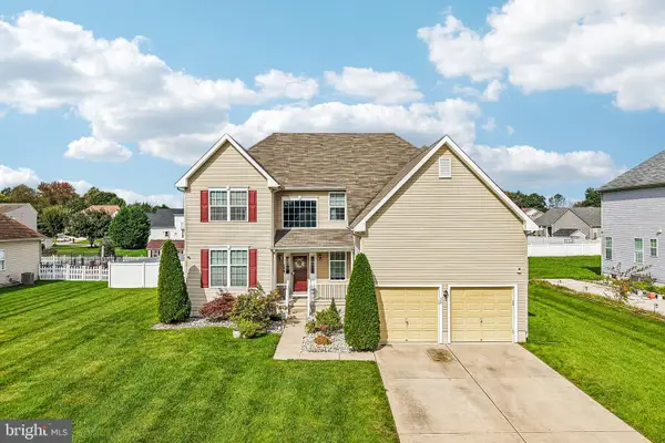30 Granite Ln, CARNEYS POINT, NJ 08069