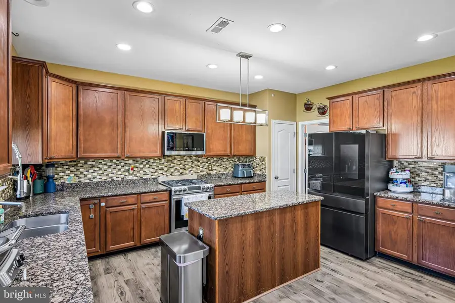 30 Granite Ln, Carneys Point, NJ 08069 - #2