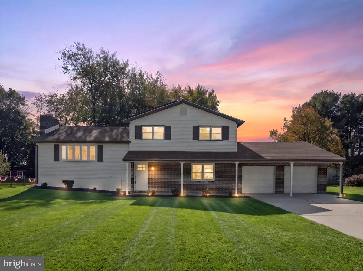 5 Lenape Dr, Pennsville, NJ 08070 - #1