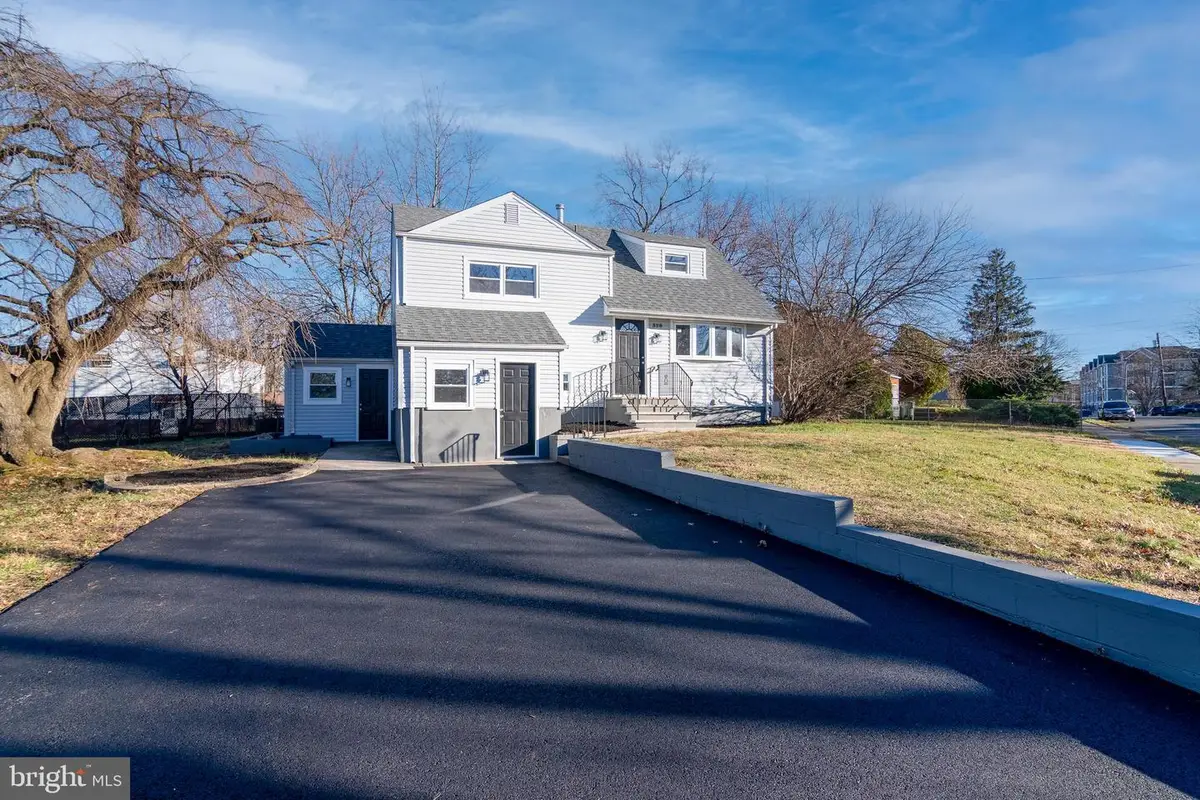 328 Ralph St, Somerset, NJ 08873 - Image #1