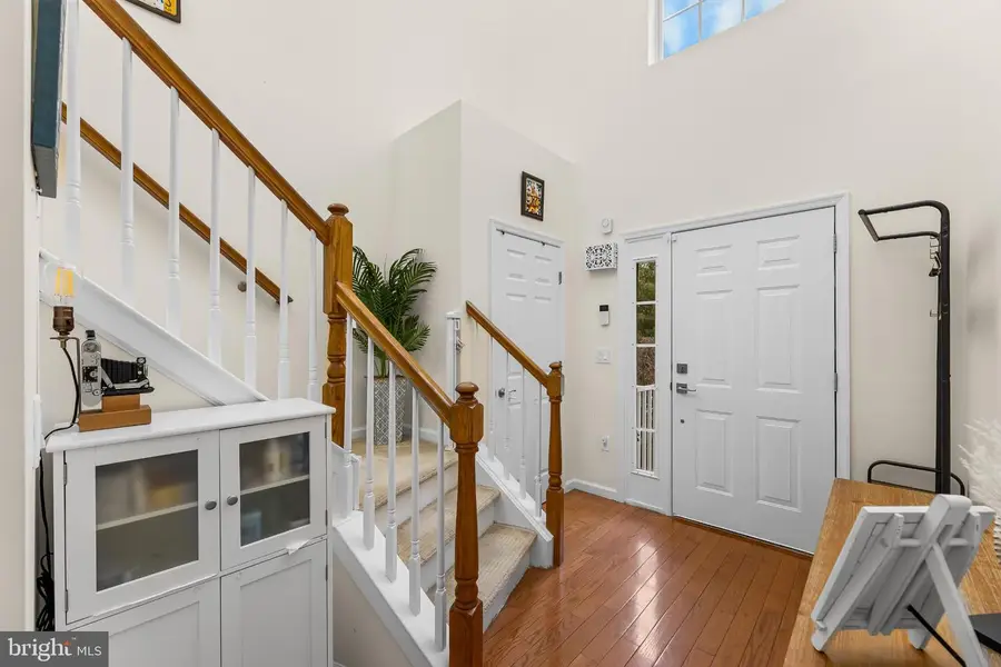 7 Edith Dr, Somerset, NJ 08873 - Image #2