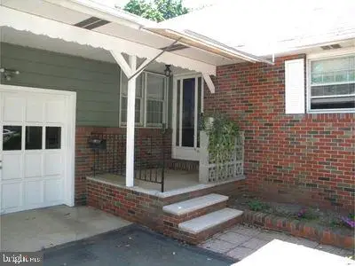 6 S Middlebush Rd, Somerset, NJ 08873 - Image #3