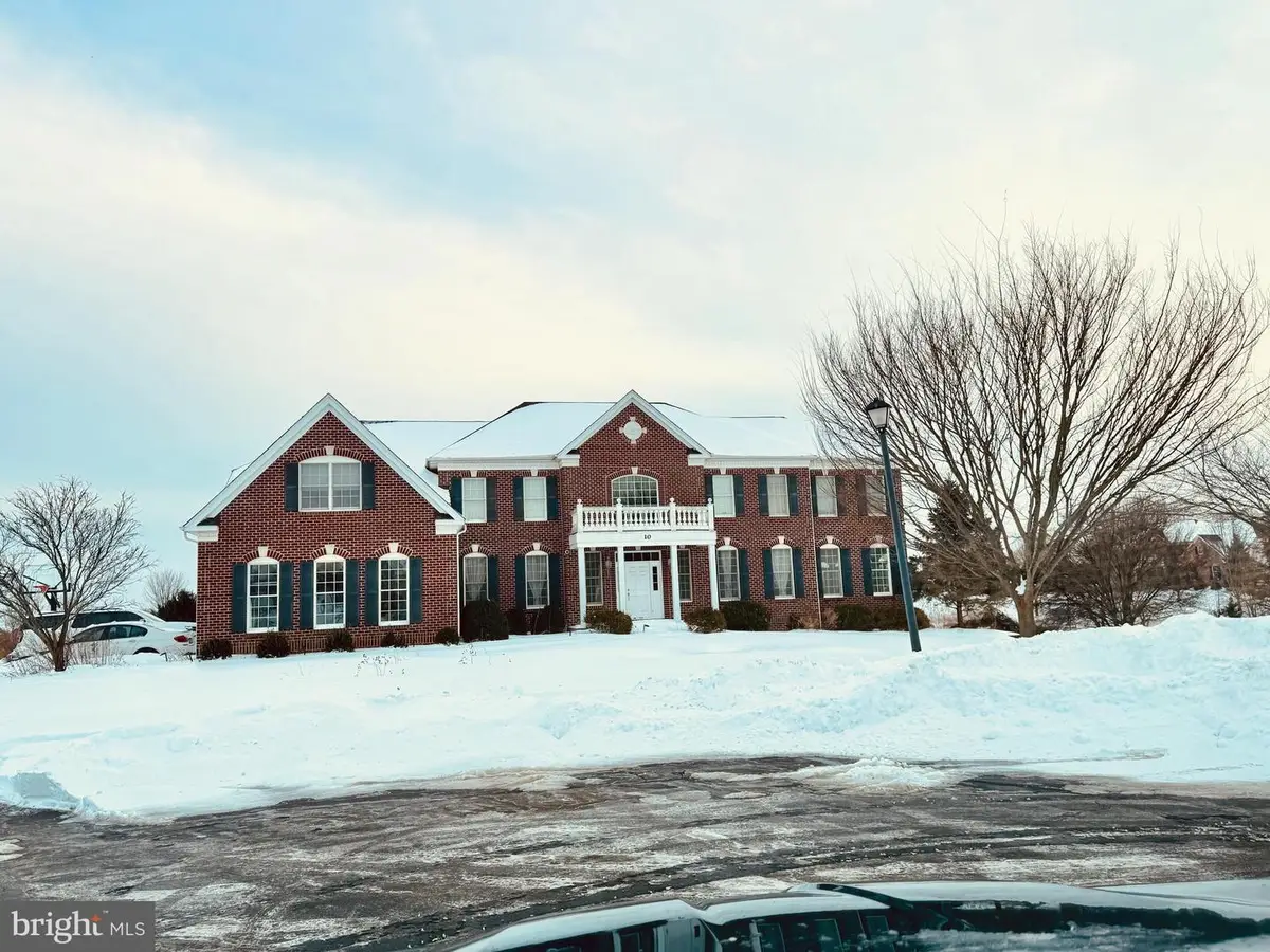 10 Raker Ct, Hillsborough, NJ 08844 - Image #1