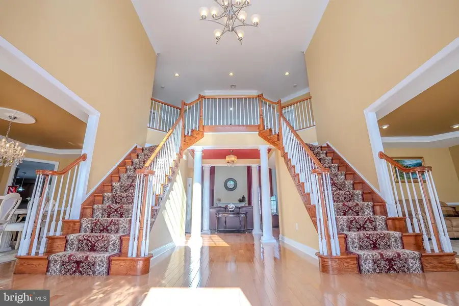 4 Heitz Ln, Hillsborough, NJ 08844 - #2