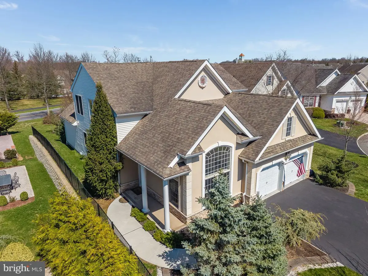 4 Nortwick Ct, Somerset, NJ 08873 - #1