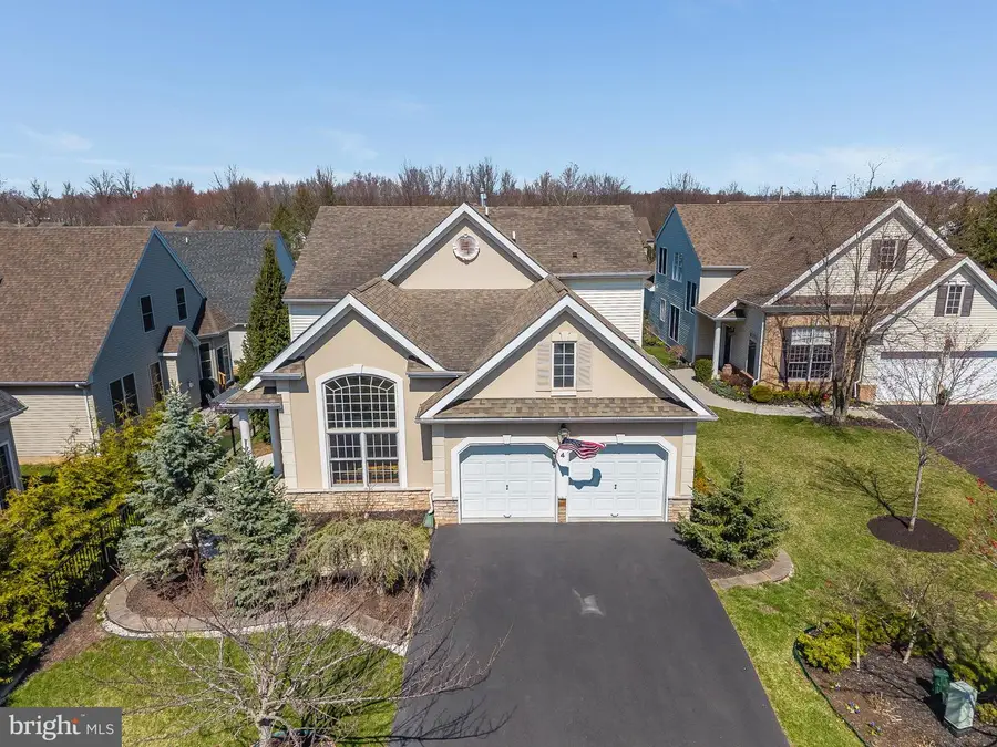 4 Nortwick Ct, Somerset, NJ 08873 - #3
