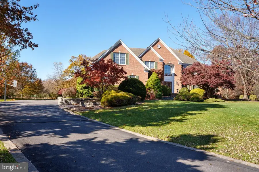 7 Silver Maple Ct, Belle Mead, NJ 08502 - #2