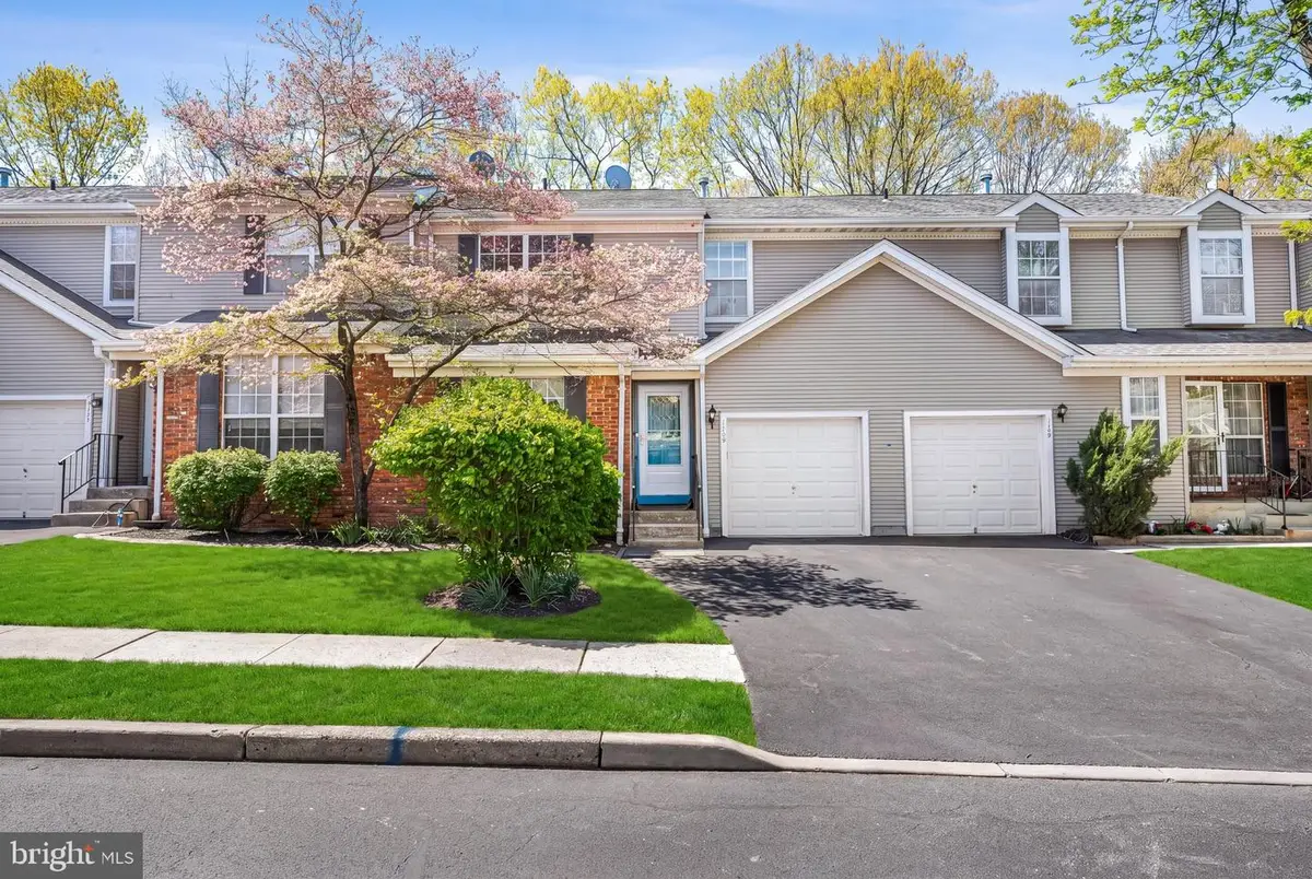 150 Nantwich Ct, Somerset, NJ 08873 - #1
