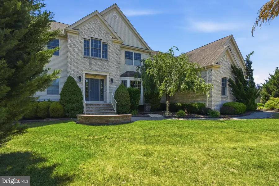 17 Kimble Ct, Hillsborough, NJ 08844 - #2