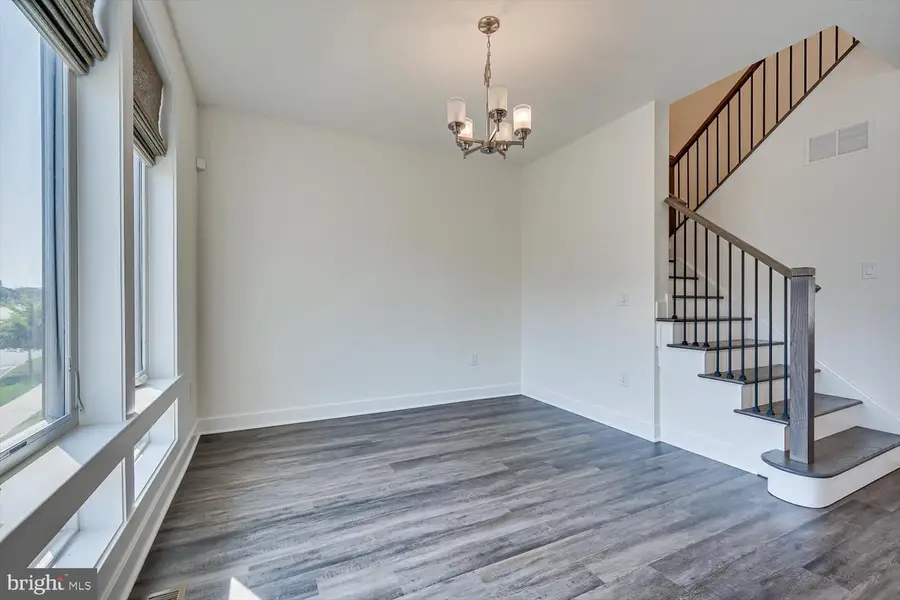 5 E Hartwick Dr, Skillman, NJ 08558 - #3
