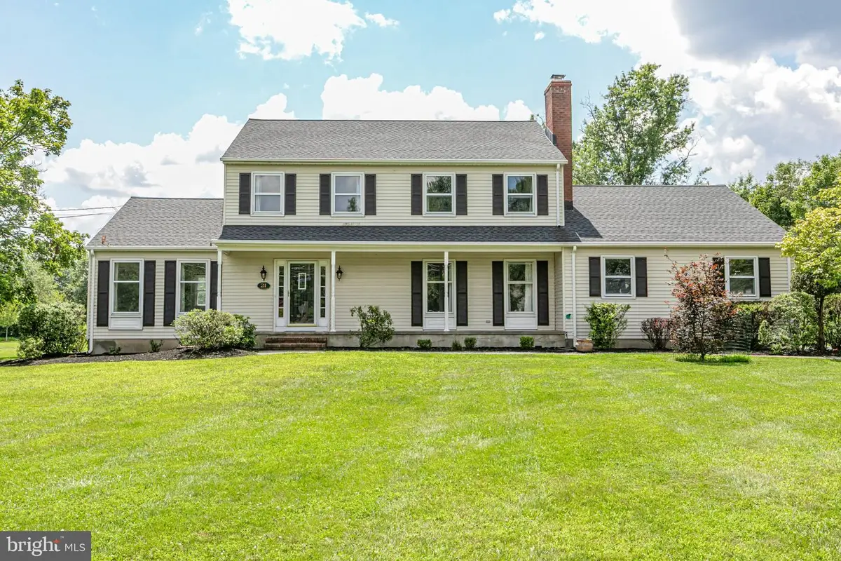 21 Sleepy Hollow Ln, Belle Mead, NJ 08502 - #1