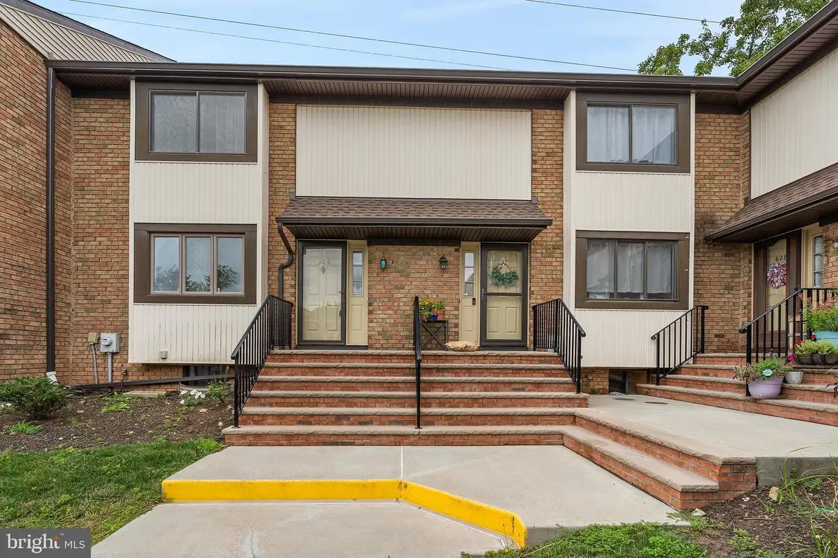624 Robin Rd, Hillsborough, NJ 08844 - #1