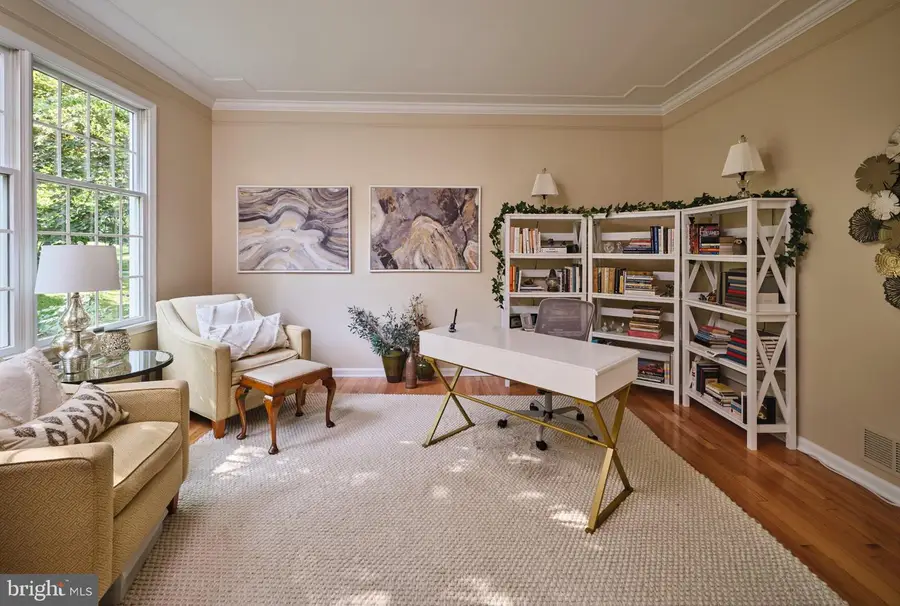6 Avalon Lakes Ct, Skillman, NJ 08558 - #3