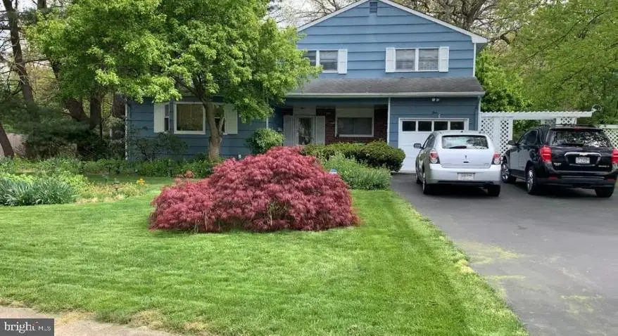 4 Denise Ct, Somerset, NJ 08873 - #1