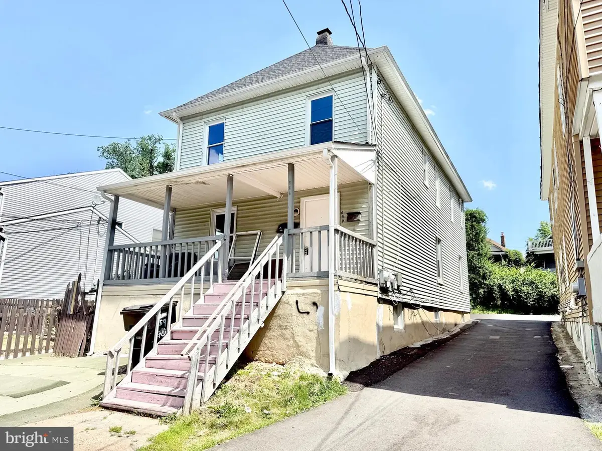 659 S 2nd St, Plainfield, NJ 07060 - #1