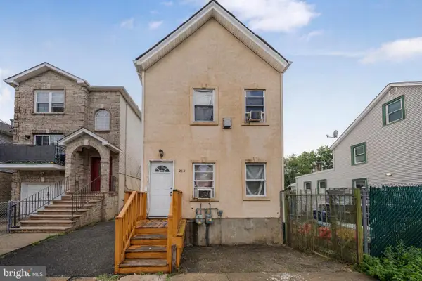 212 Port Ave, ELIZABETHPORT, NJ 07206