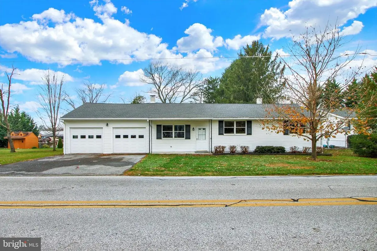 13 N Pine St, Gettysburg, PA 17325 - Image #1