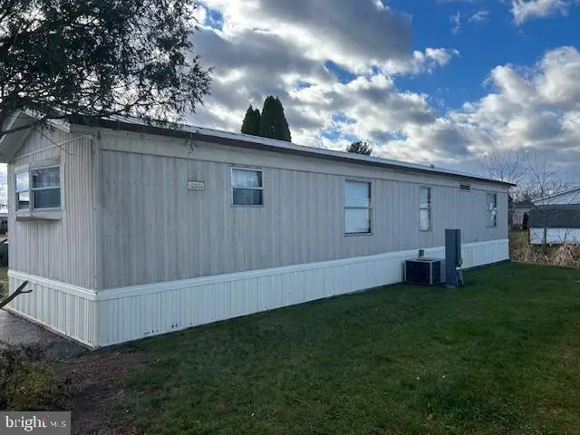 323 Benning Ave, Gettysburg, PA 17325 - Image #2