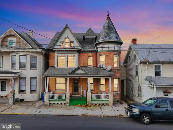 106 E King St, LITTLESTOWN, PA 17340