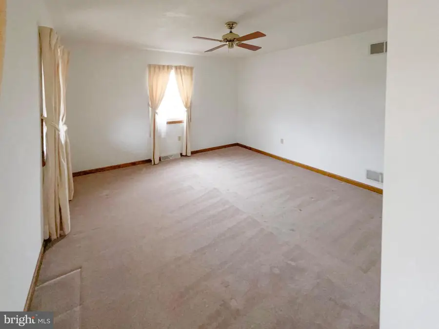 134 Pleasant View Ct, East Berlin, PA 17316 - Image #2