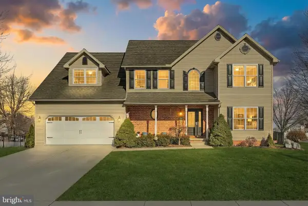 1 Hickory Ln, LITTLESTOWN, PA 17340