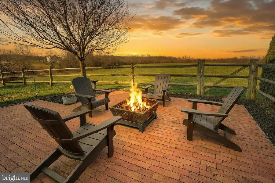 860 Bon Ox Rd, Gettysburg, PA 17325 - Image #2