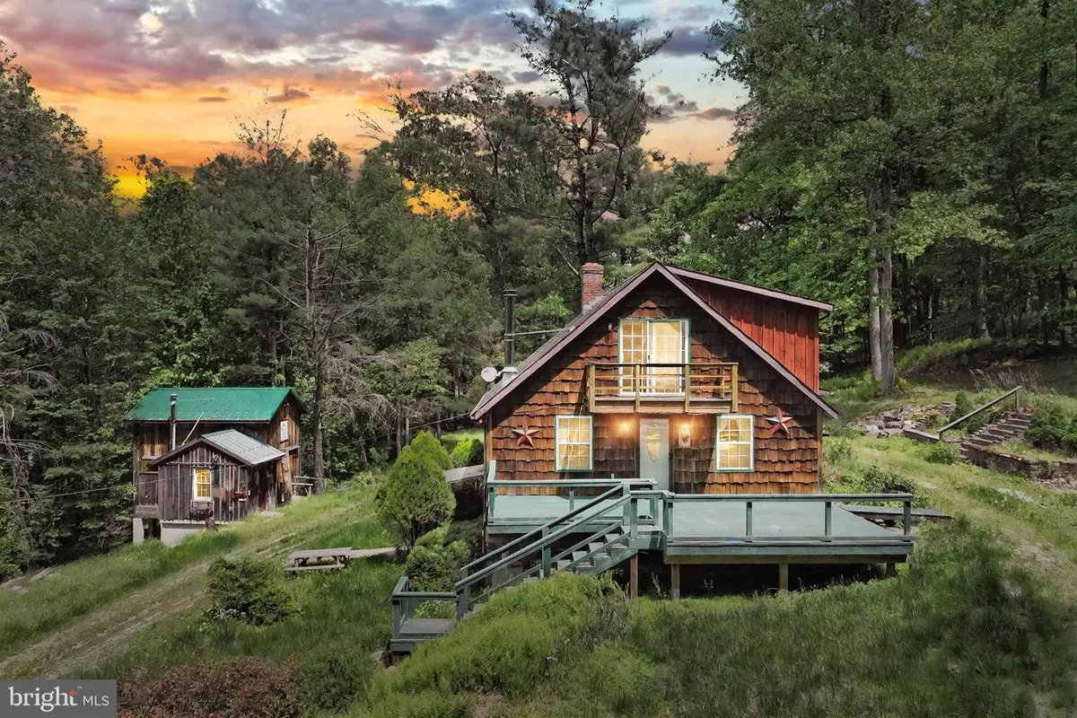 60 Fernwood Ln, Fairfield, PA 17320 - Image #1