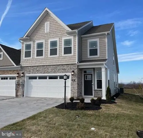 207 Grand Overlook Drive, Gettysburg, PA 17325 - Image #1