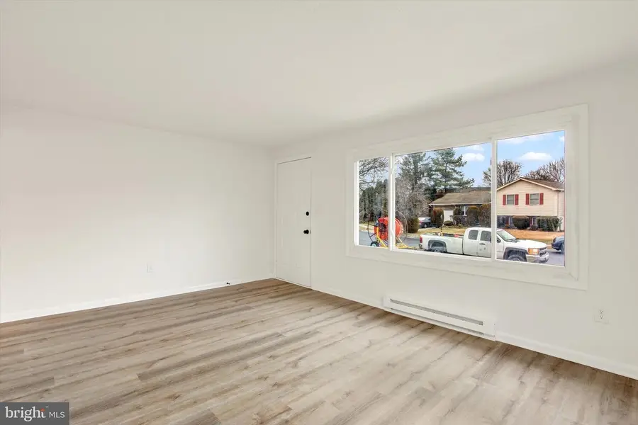 39 Elk Dr, Hanover, PA 17331 - Image #3