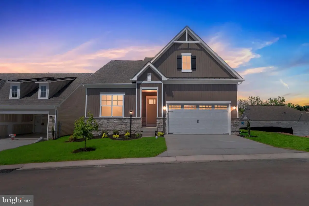 130 Bridge Valley Dr #23, Gettysburg, PA 17325 - Image #1