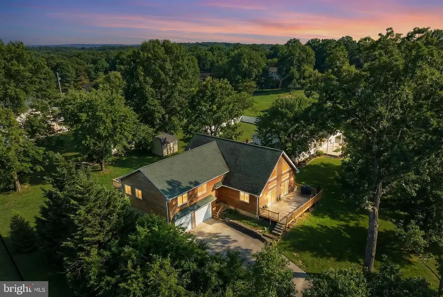 4 Johnson Dr, East Berlin, PA 17316 - Image #2