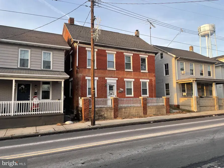 609 Main St, McSherrystown, PA 17344 - Image #2
