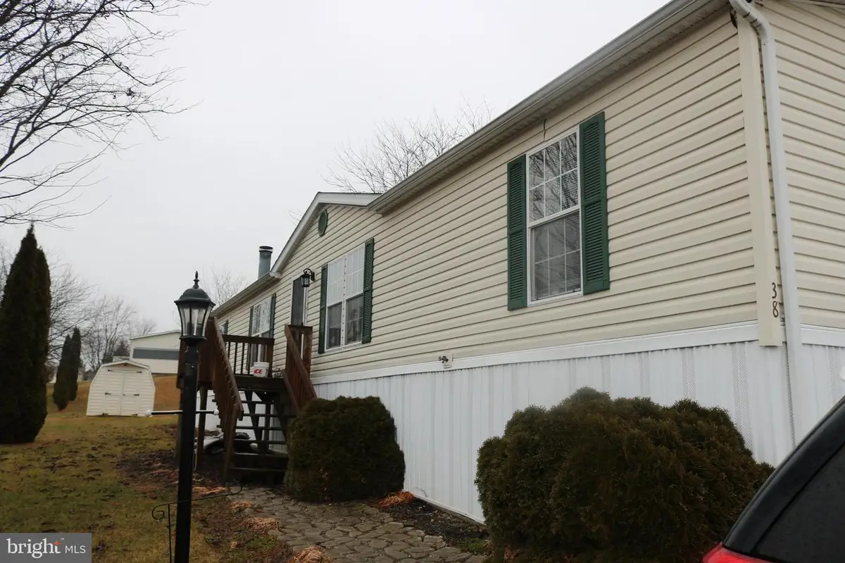 38 Broadwing Dr, Hanover, PA 17331 - Image #1