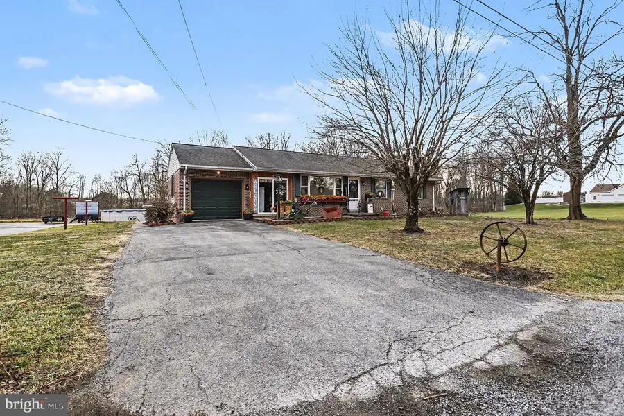 1245 Harney Rd, Littlestown, PA 17340 - #2
