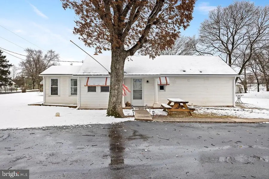 321 Barlow Two Taverns Rd, Gettysburg, PA 17325 - #2