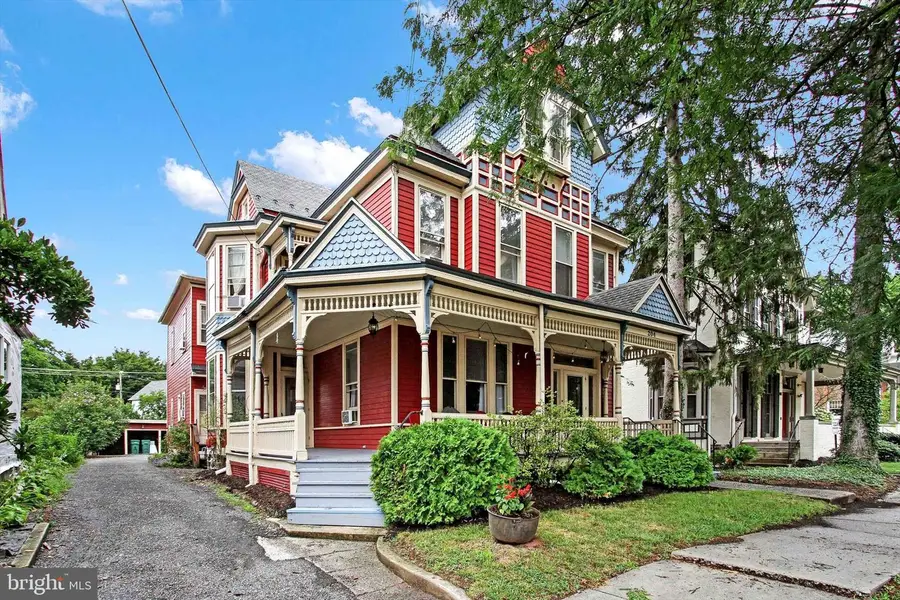 204 Carlisle St, Gettysburg, PA 17325 - #2