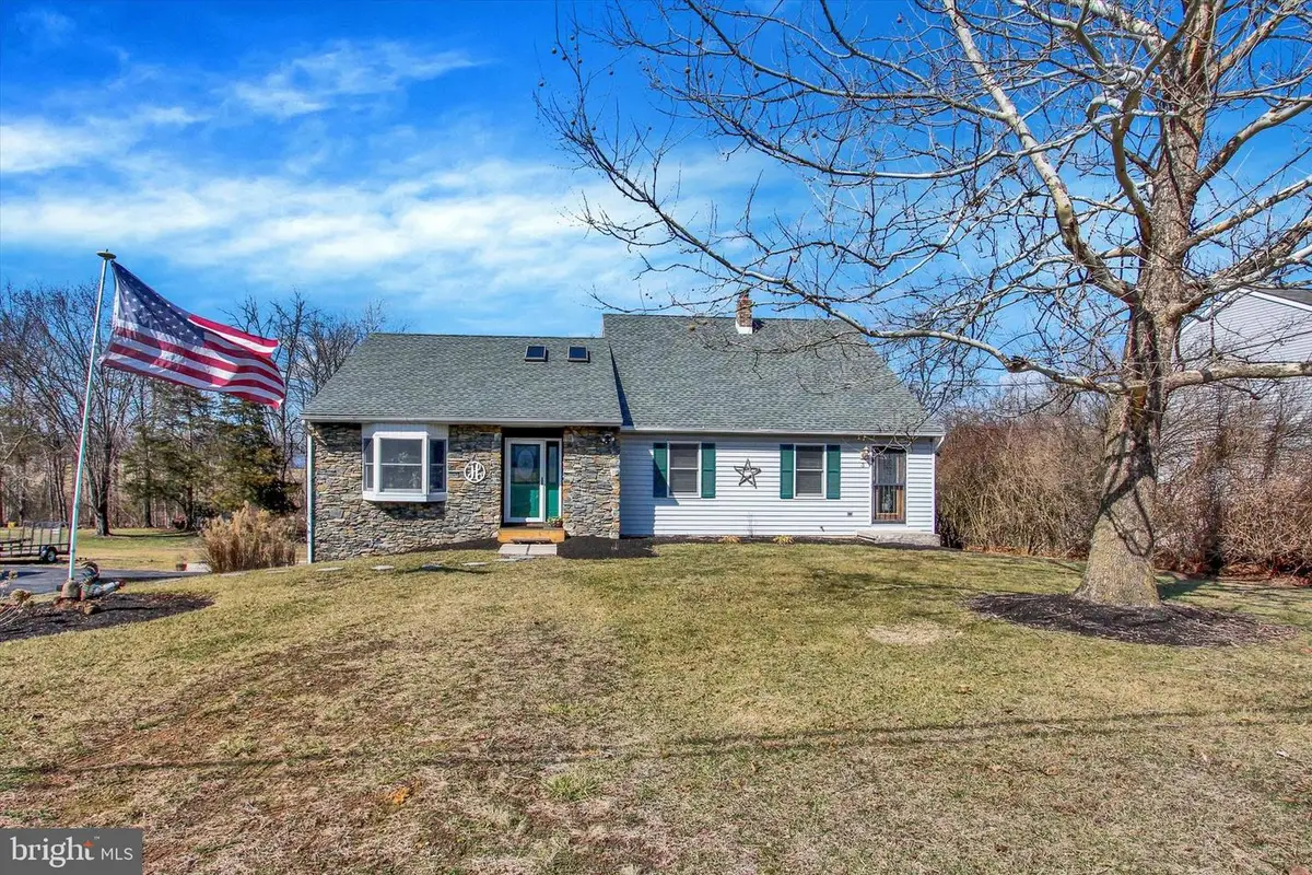3 Howard Dr, East Berlin, PA 17316 - #1