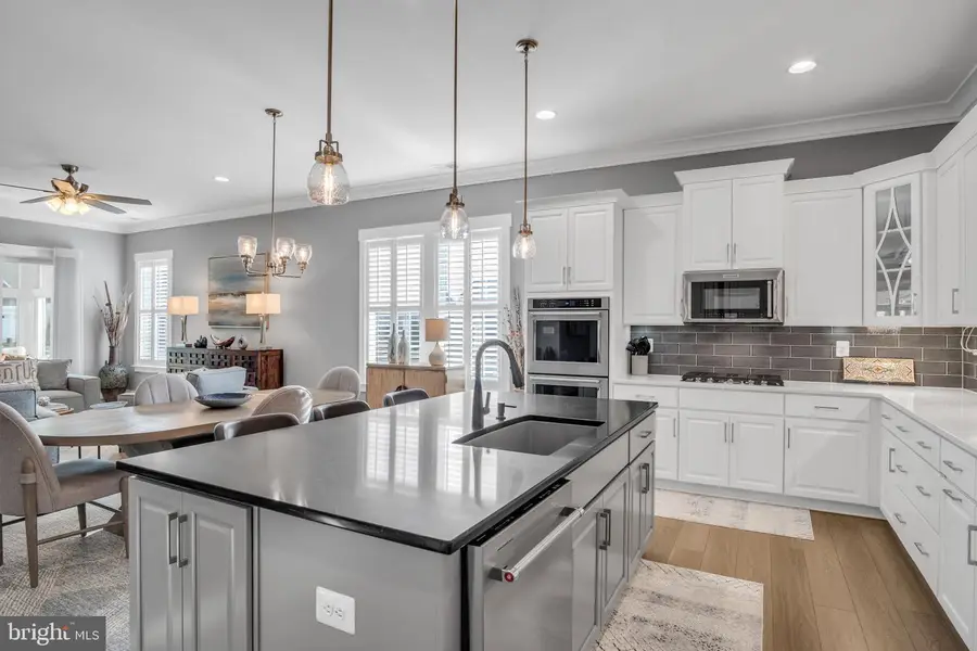 182 Rustic Wood Dr, Gettysburg, PA 17325 - #3