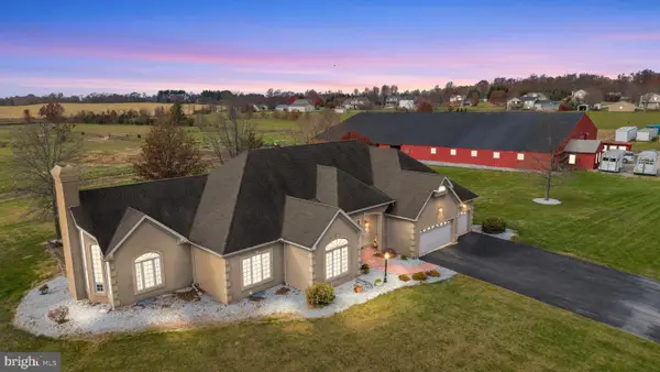 334 Rolling Ln, ABBOTTSTOWN, PA 17301