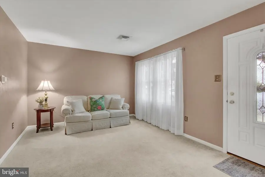 801 Hills Dr, Gettysburg, PA 17325 - #3