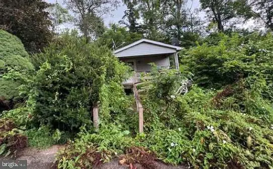 84 Conewago Park Dr, East Berlin, PA 17316 - #1