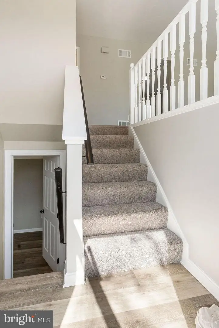 28 Town Cir, Abbottstown, PA 17301 - #2