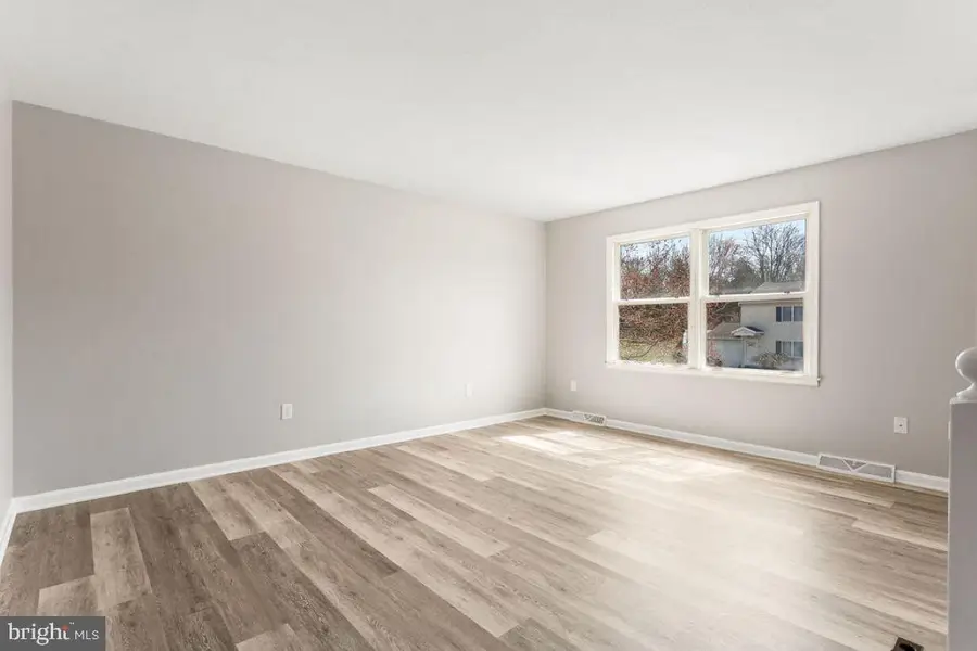 28 Town Cir, Abbottstown, PA 17301 - #3