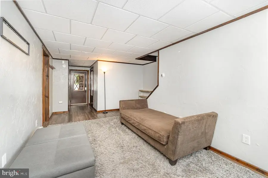 31 E Water St, Gettysburg, PA 17325 - #3